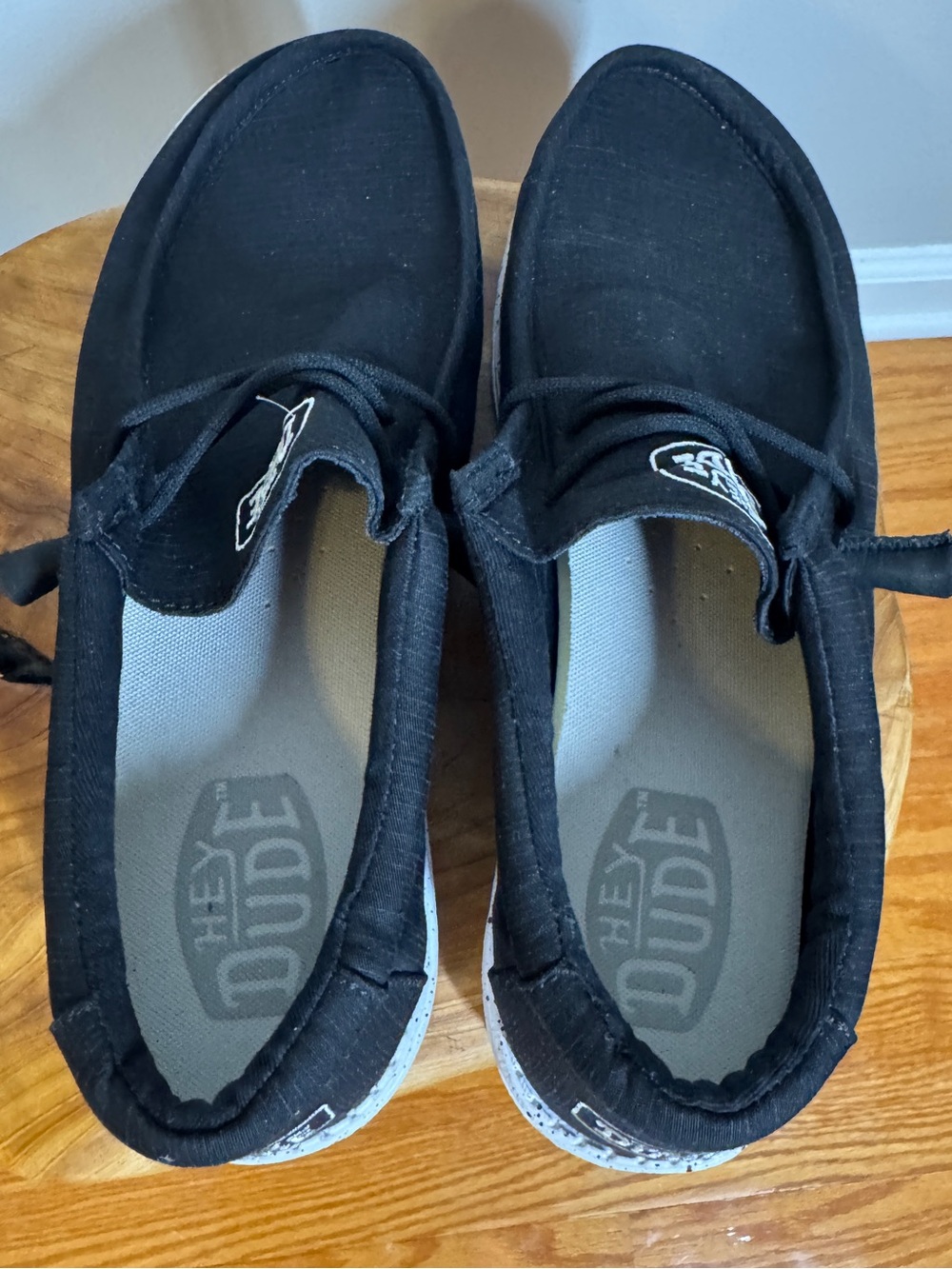 Hey Dude Wally Slub Slip-on Shoes in Black Canvas Speckled Sole Sz. 12 - Picture 3 of 10